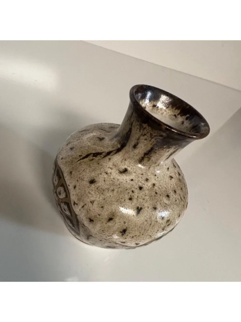 Japanese Ceramic Bud Vase Abstract Shell Design Speckled Glaze Vintage 4